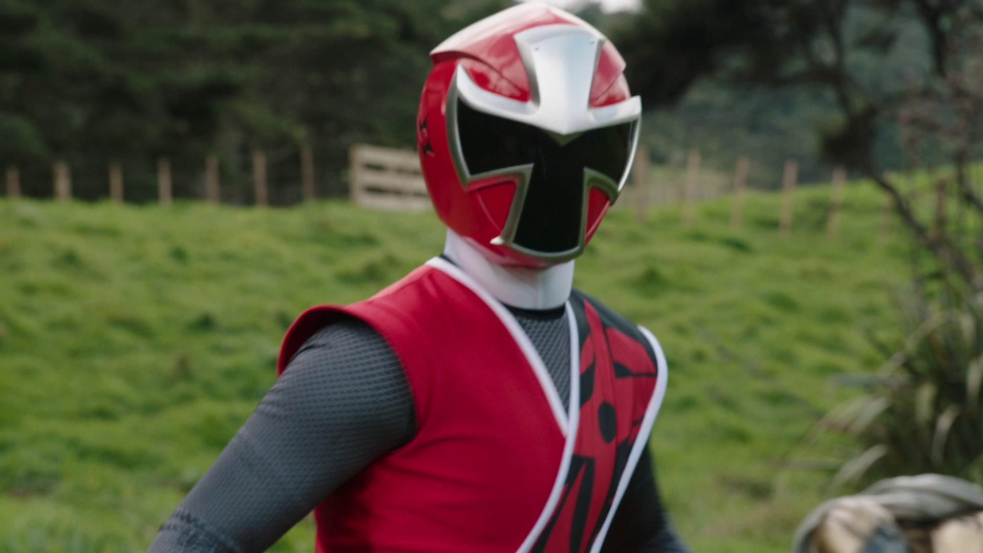Red Ninja Steel Ranger Episode: "Return Of The Prism" Dane morphe...